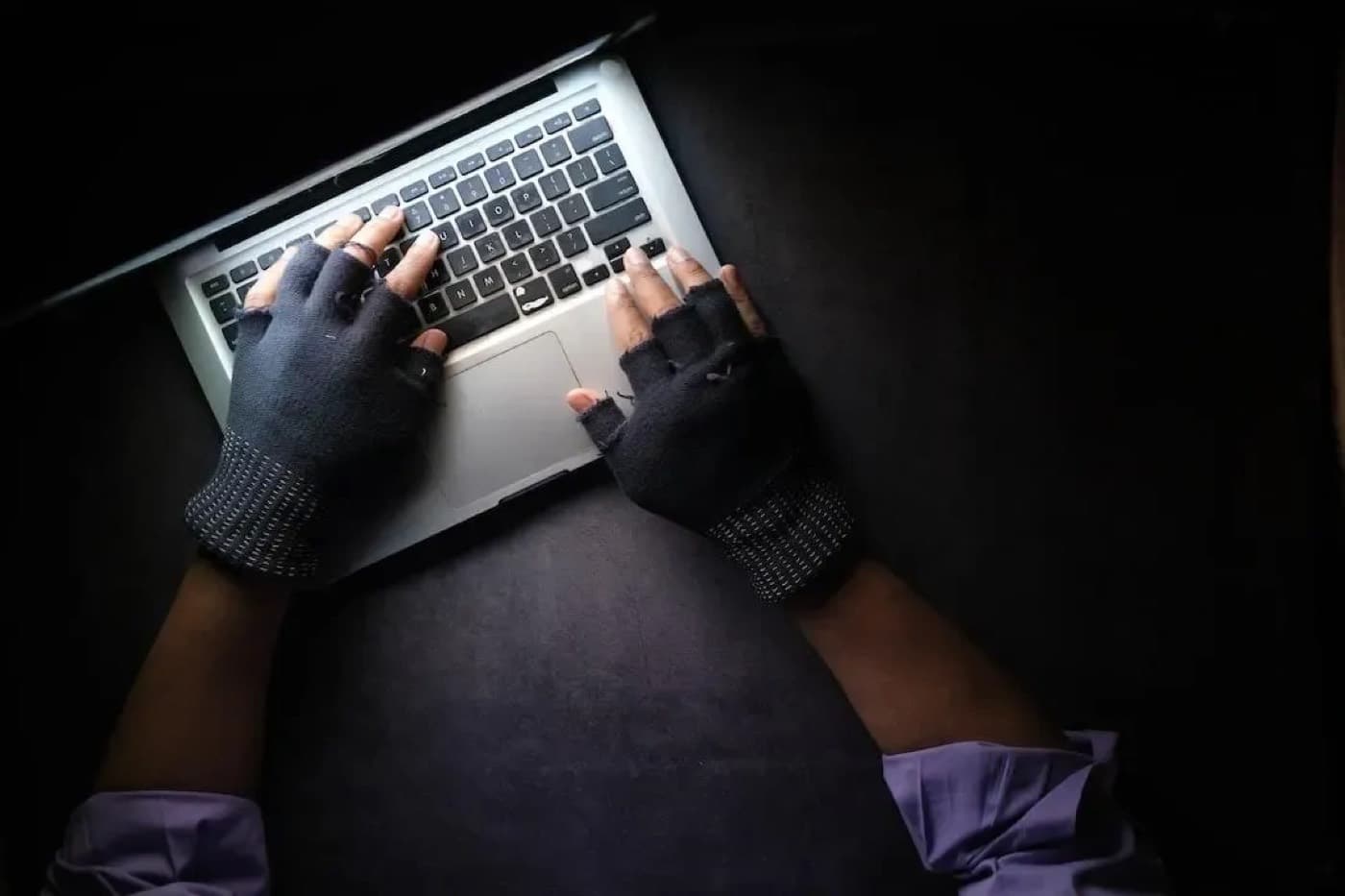 Avoiding Financial Scams: Quick-Reference
