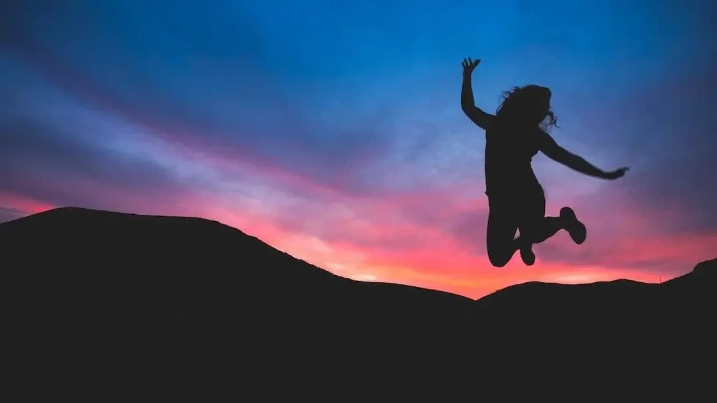 How Does Your View of Independence Affect Your Life Satisfaction?